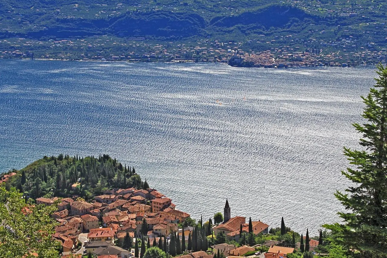 Casa Giacomina Garden And Lake View By Gardadomusmea Tremosine Italy