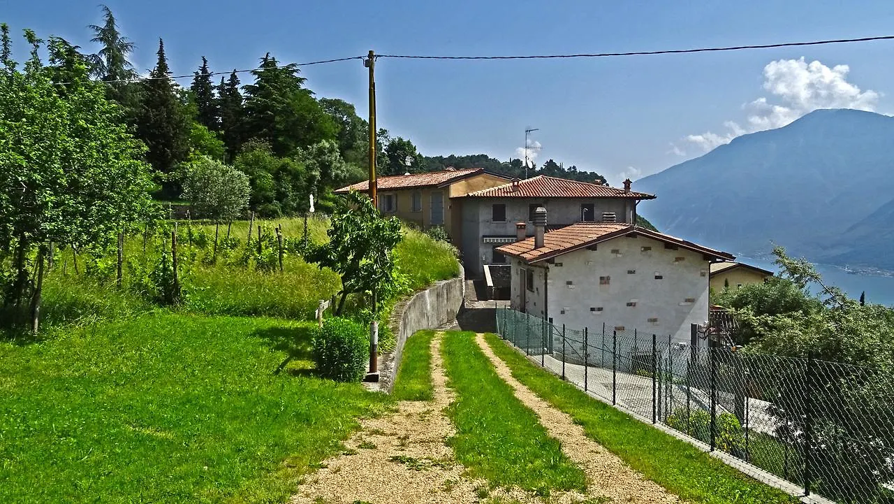 Casa Giacomina Garden And Lake View By Gardadomusmea Tremosine